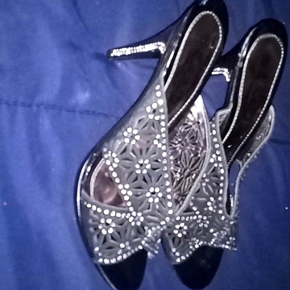 Black bling studded pumps